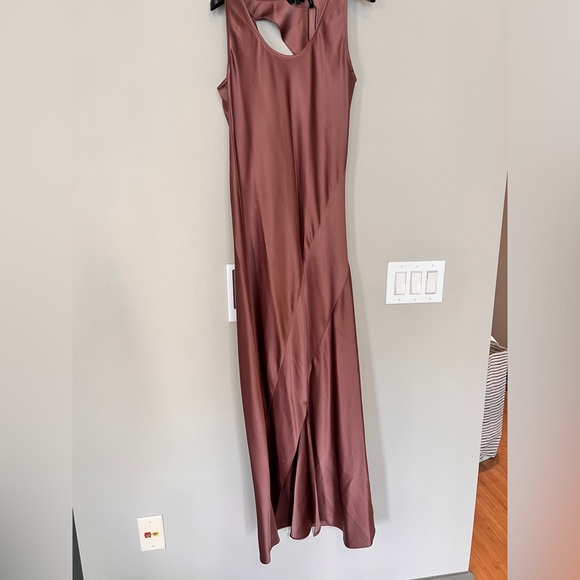 THEORY Minimal Slit Cut Out Back Slip Dress Gown - Picture 4 of 5